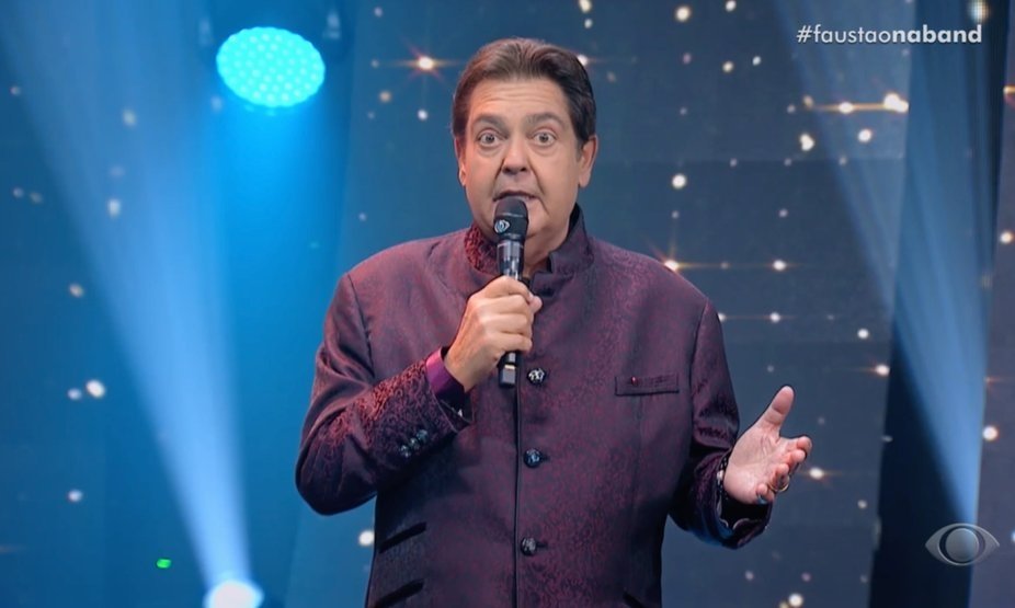 Faustão estreia programa na Band no dia 17