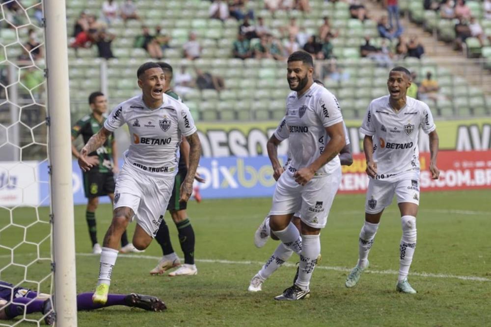 Arana dentro da área para abriu o marcador aos 26 minutos