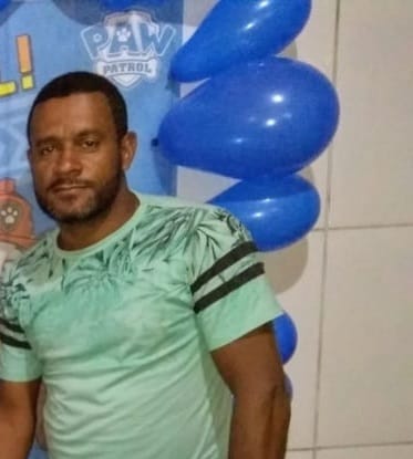 Manoel de Oliveira, sofreu traumatismo craniano, fratura exposta nos dois membros inferiores.