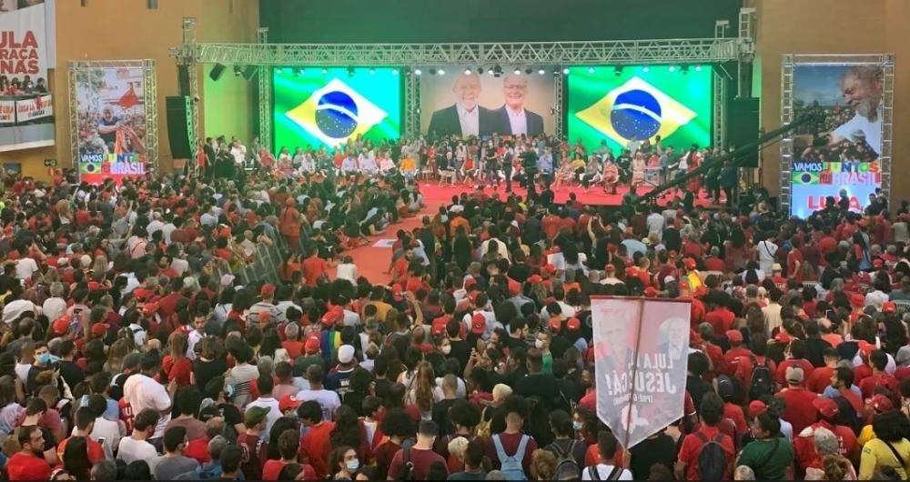 Lula reuniu aliados de diferentes partidos em evento no Expominas - Foto: Luiz Matoso/Itatiaia