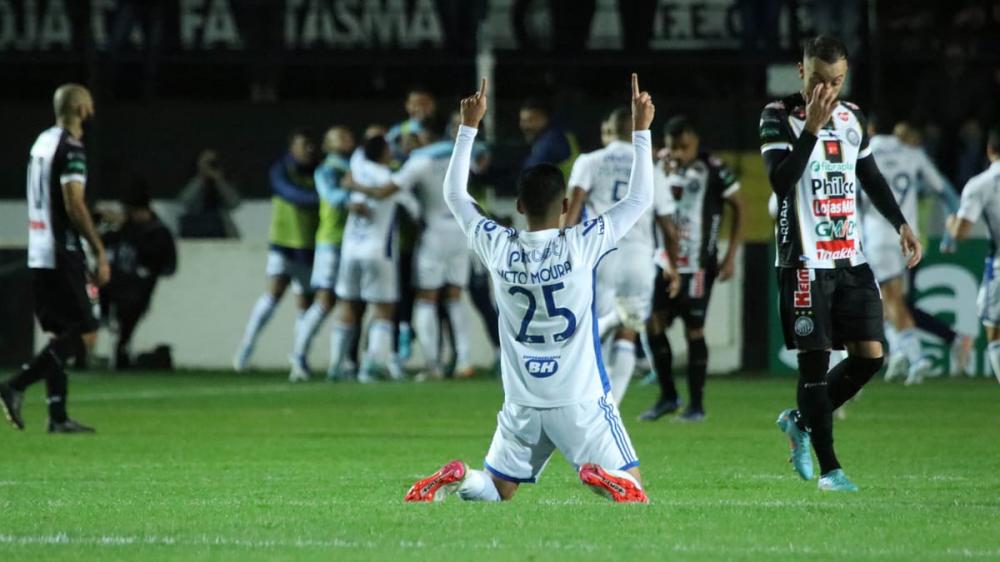 Cruzeiro venceu mais uma partida na Série B