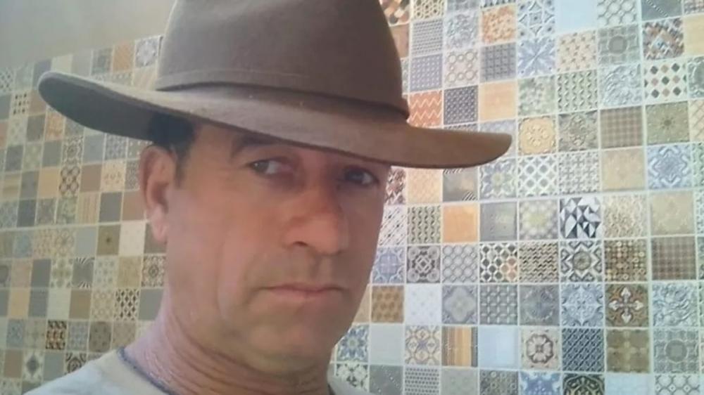 Equipes do Corpo de Bombeiros procuram quatro pessoas