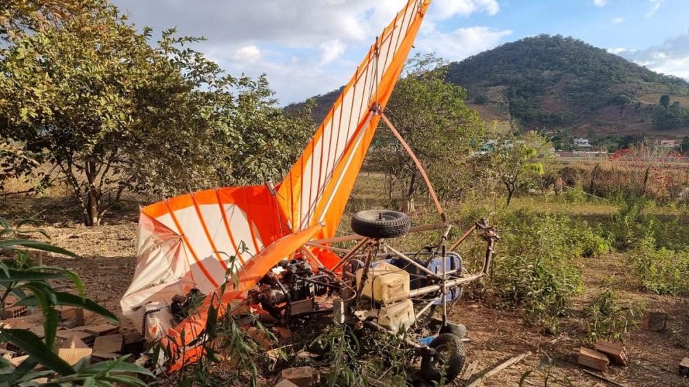 Ultraleve caiu no aeroporto de Ubaporanga após decolar