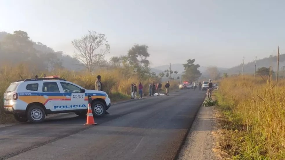 Motociclista bate em cavalo em Ipaba — Foto: Redes sociais