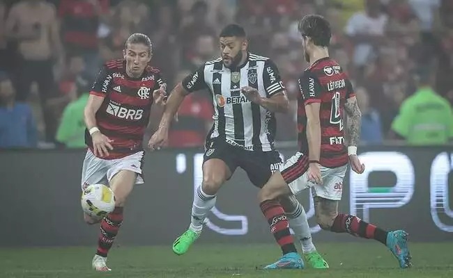 Atlético perdeu para o Flamengo e está eliminado da Copa do Brasil