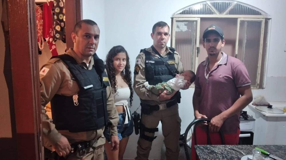 Sargento Silvanio, Sargento Teixeira e Criança e Pais