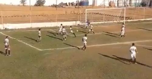 Golaço do garoto de 12 anos foi marcado em Nova Era MG.
