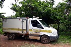 O corpo levado para o IML de Guanhães