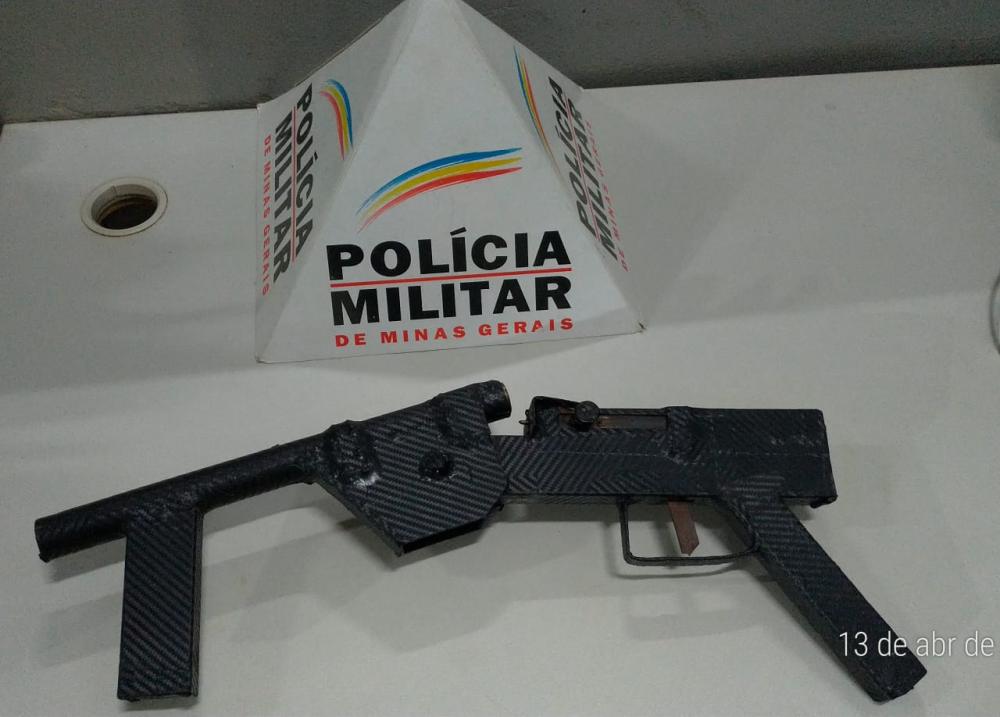 Polícia Militar prende autor de homicídio e apreende arma em Santa Bárbara