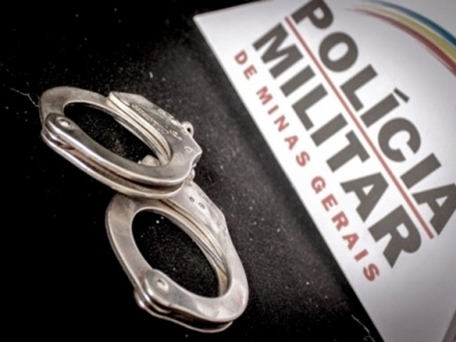 Jovem foi preso em flagrante pela Polícia Militar