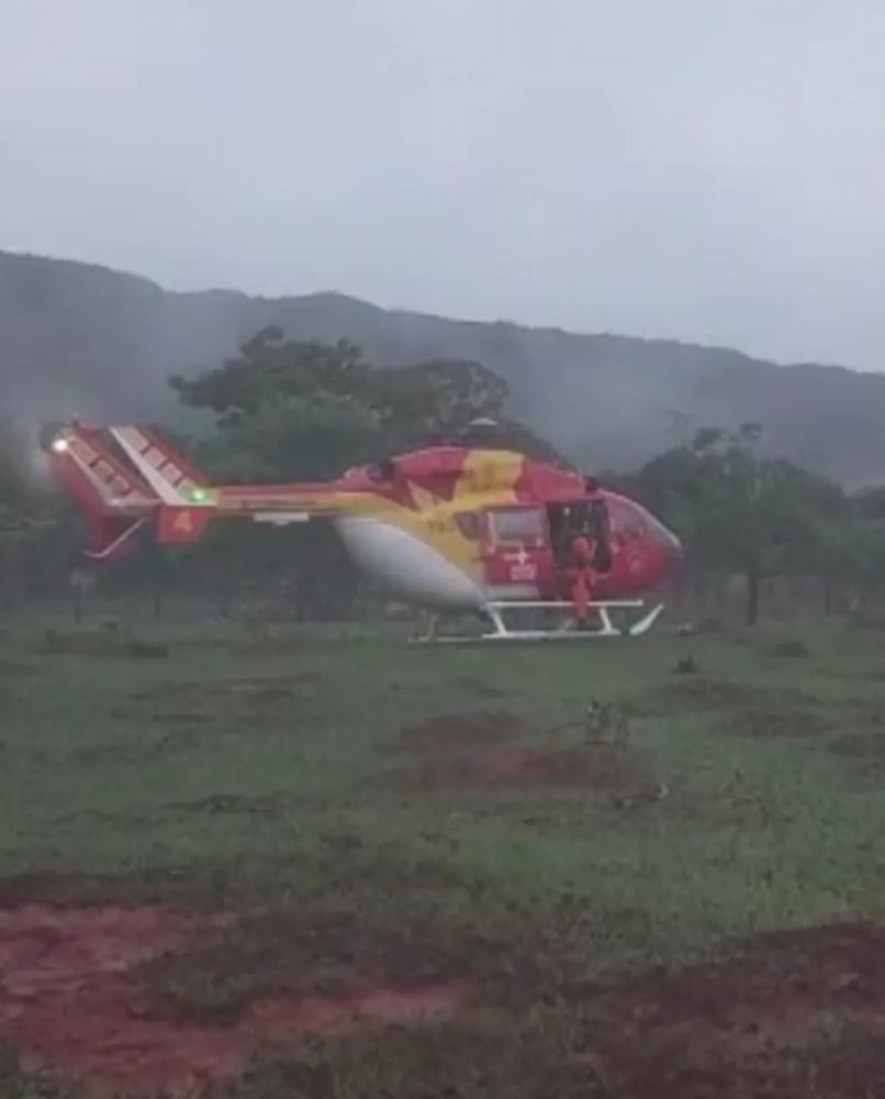 Grupo foi resgatado pelo Corpo de Bombeiros na tarde desta terça-feira (15)