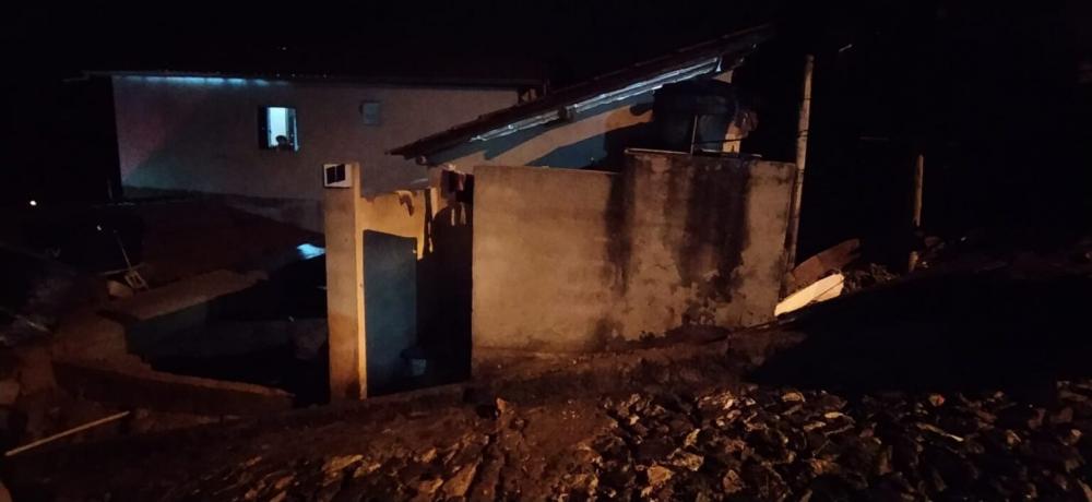 Crime foi no bairro Bela Vista, em Malacacheta — Foto: Redes Sociais