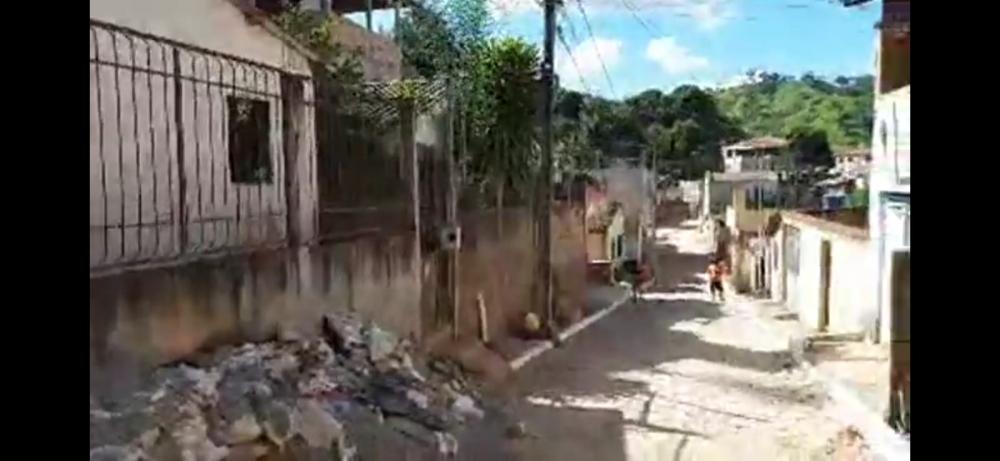 Rua Antônio Dias; Bairro Poção