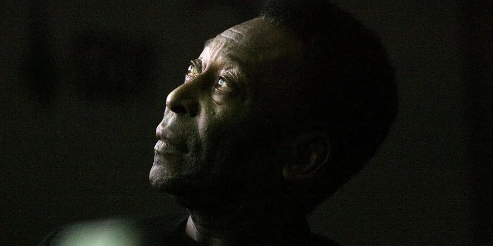 Pelé será velado na próxima segunda-feira (2), e enterrado na terça (3) 