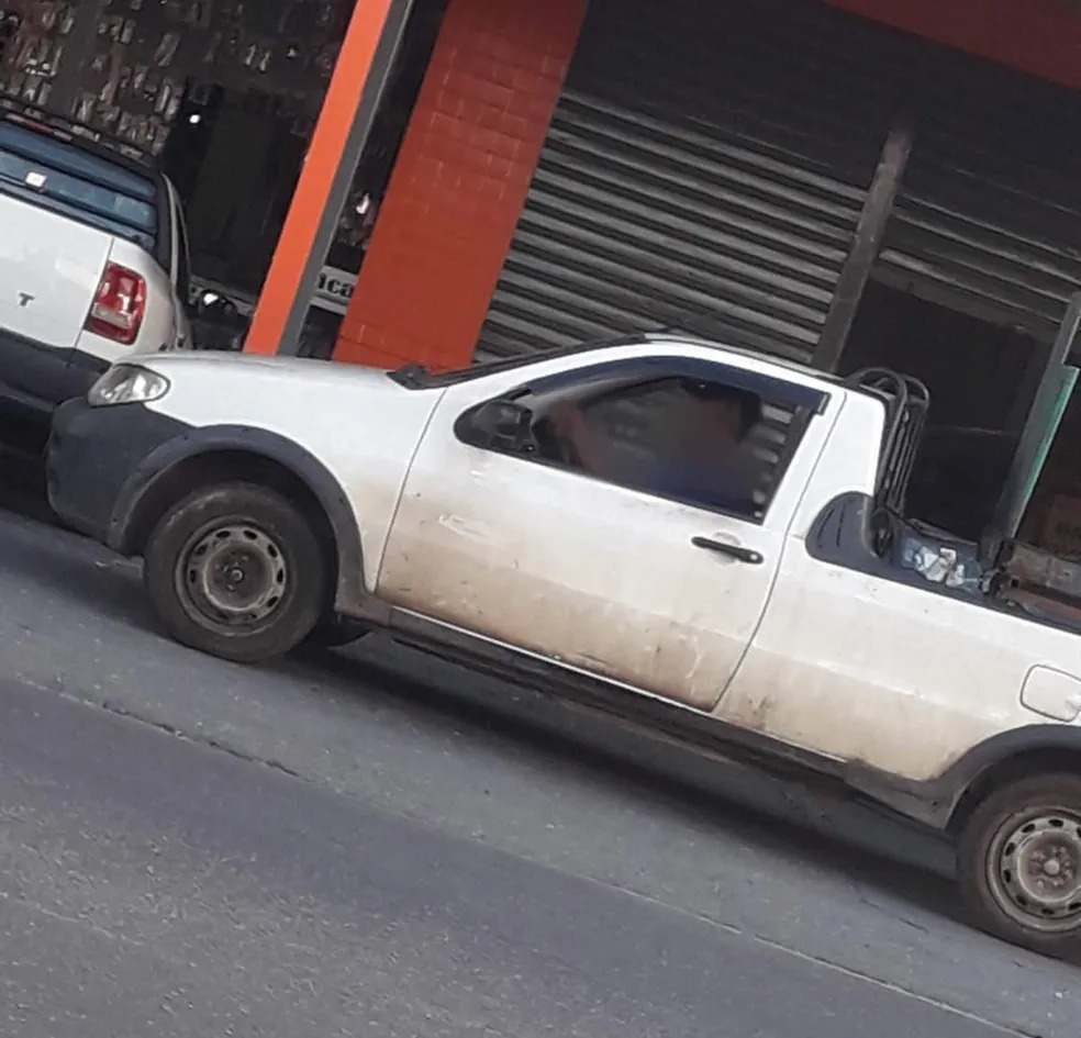 Segundo a Polícia Civil, homem usava uma picape branca — Foto: Polícia Civil / Divulgação