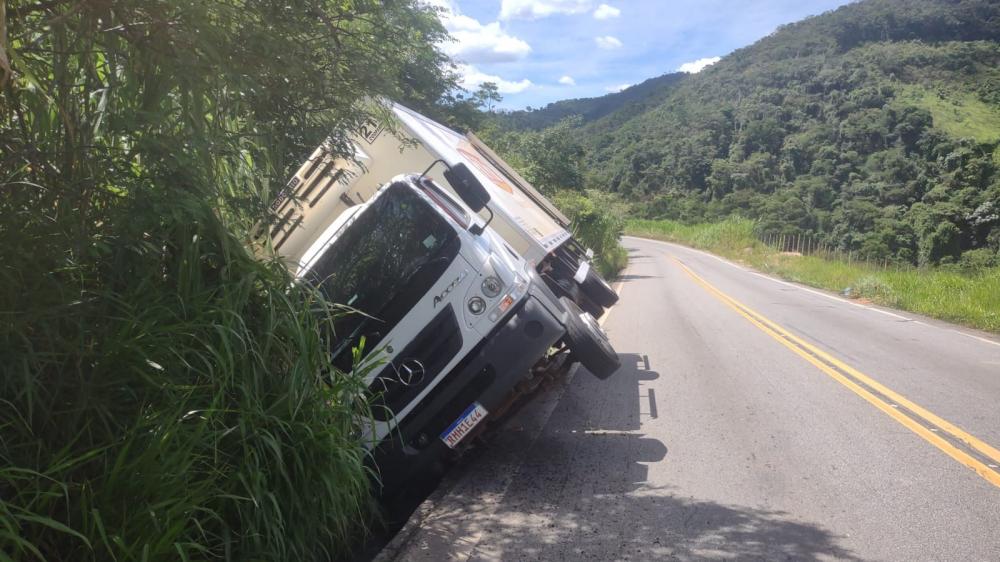 Saquearam cerca de 2 tonelada de carnes