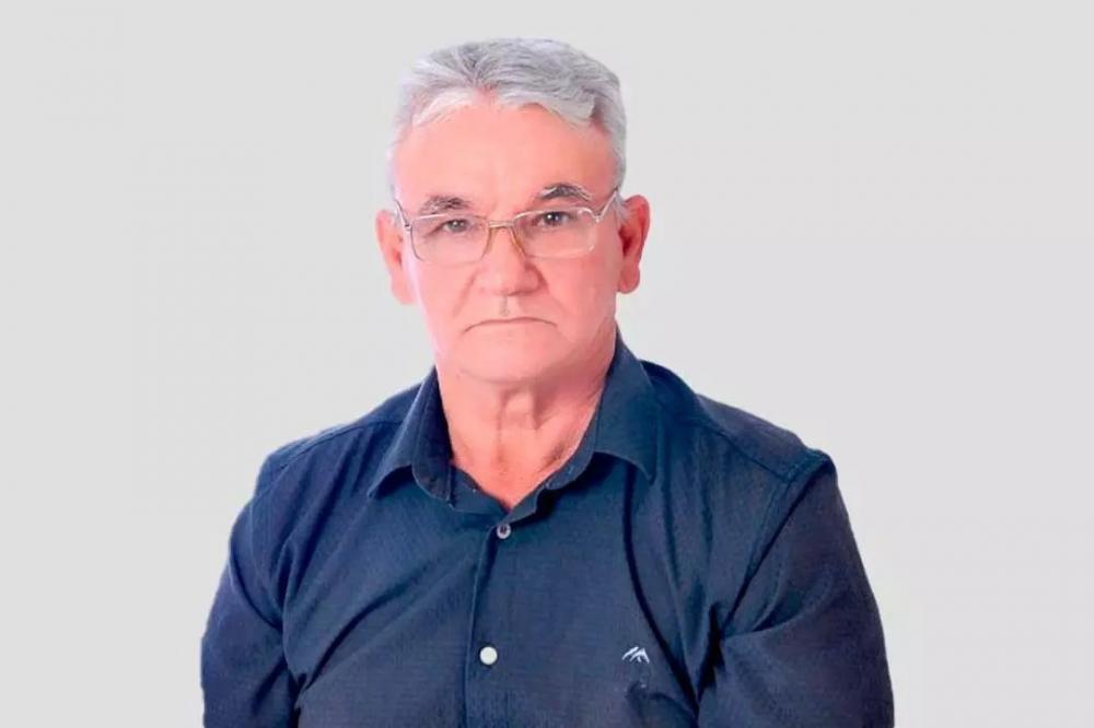 Vereador Eli Corrêa (DEM) faz apologia aos maus-tratos a animais, durante Reunião da Câmara Municipal de João Pinheiro, na região Noroeste do estado, na última segunda-feira (19) Foto: Divulgação Redes Sociais