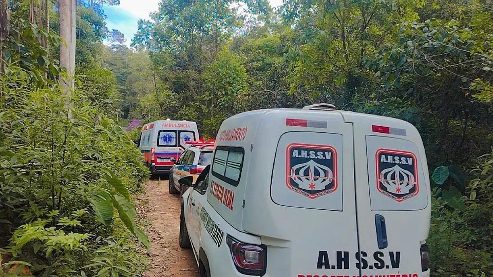 Fazendeiro morre após pé ficar preso ao estribo e ser arrastado pelo próprio cavalo em Santa Bárbara