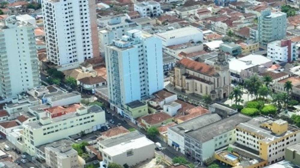 O jovem passou várias horas amarrado e sem se alimentar