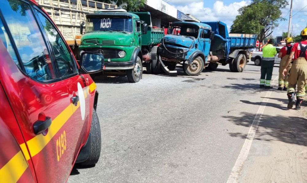 Homem morre atropelado por caminhão na BR-116, em Governador Valadares