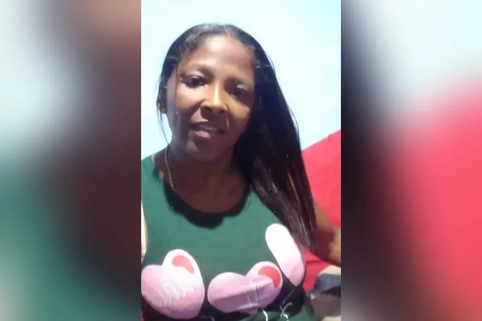 Mulher morta pelo irmão dentro de casa com golpes de machado — Foto: Arquivo pessoal/Redes sociais