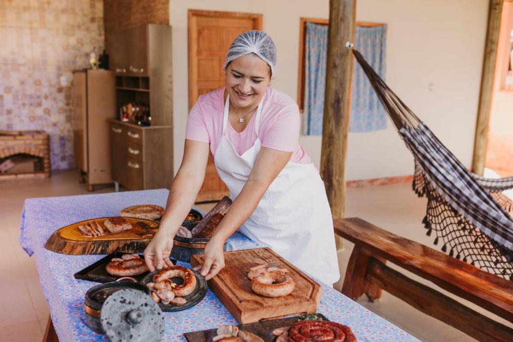 A gastronomia é um dos setores contemplados no programa.