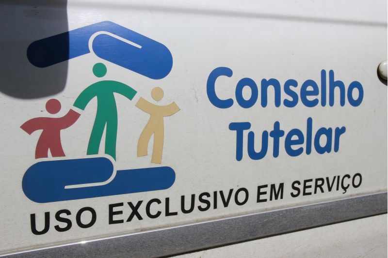 O Conselho Tutelar é o órgão responsável por garantir a aplicabilidade do Estatuto da Criança e do Adolescente (ECA).