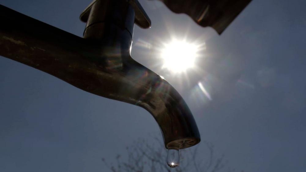  Muito calor e falta d