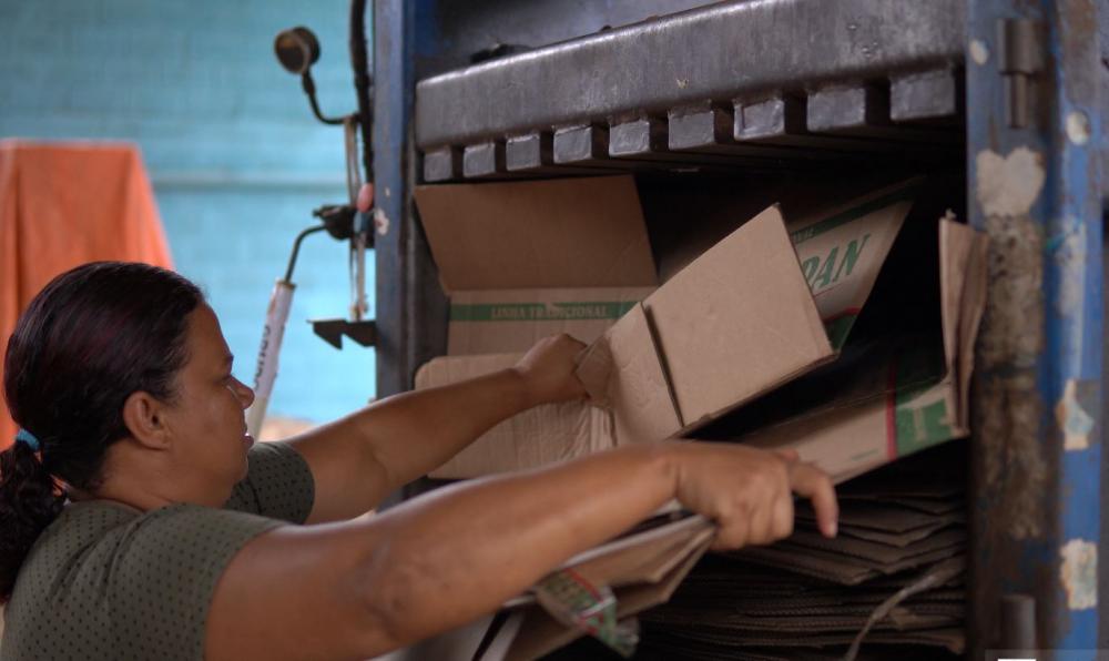 Todos os catadores de materiais recicláveis vinculados a associações de Barão de Cocais terão direito a auxílio provisório no valor de R$ 1.320,00.