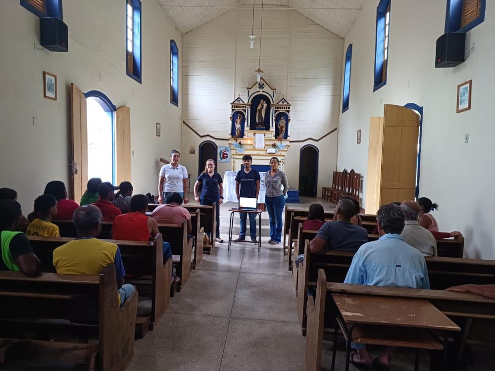 Reunião entre comunidade de Itauninha e representantes da mineração Prosper