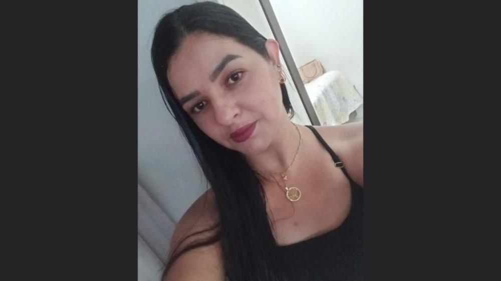 Mulher morta pelo ex em Aimorés — Foto: Redes sociais