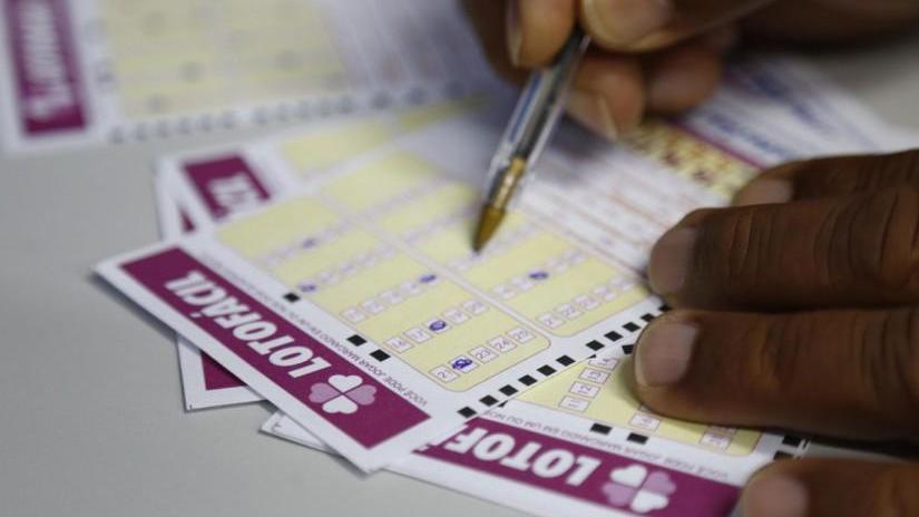 Foto mostra fachada de lotérica em Jesuânia, no Sul de Minas Uma das apostas ganhadoras foi feita em Jesuânia, no Sul de Minas