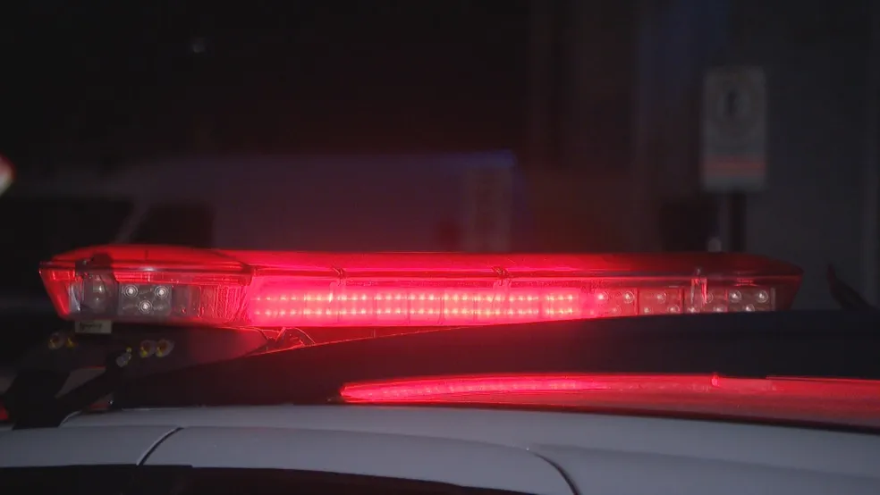 Morador é assassinado após atender chamado e abrir porta de casa em Novo Cruzeiro