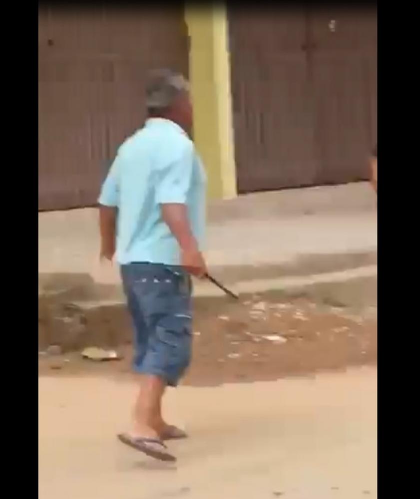 Homem esfaqueou agressor do filho em distrito de Inhapim — Foto: Redes Sociais
