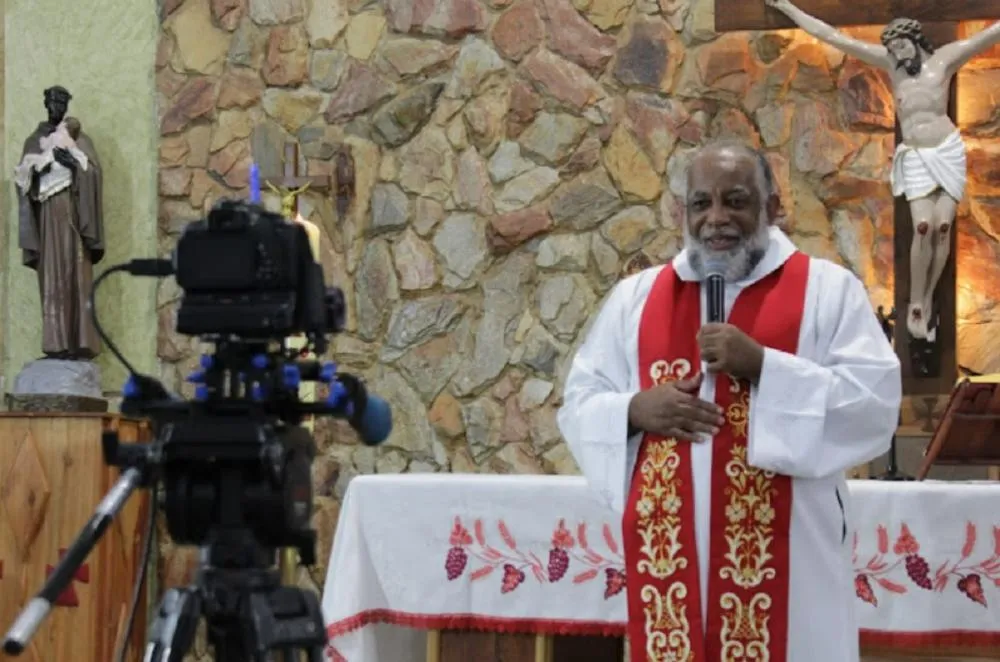 Padre de Santa Luzia é condenado a 43 anos por estupros em igreja e escola