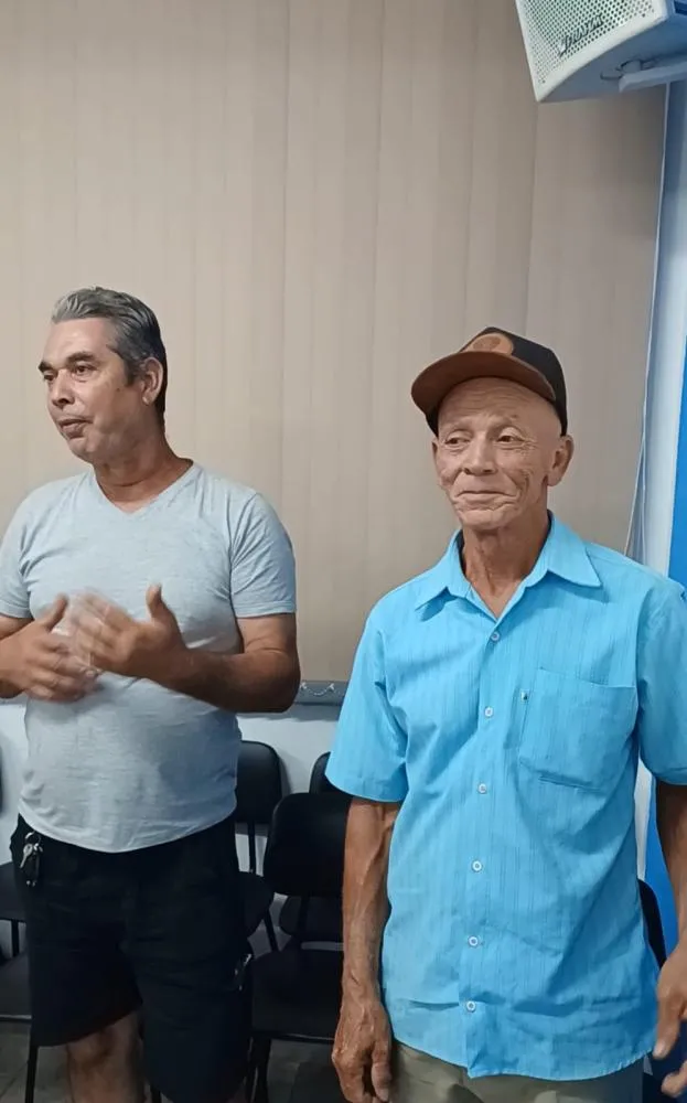 Representantes das comunidades de Fogão de Lenha e Soares