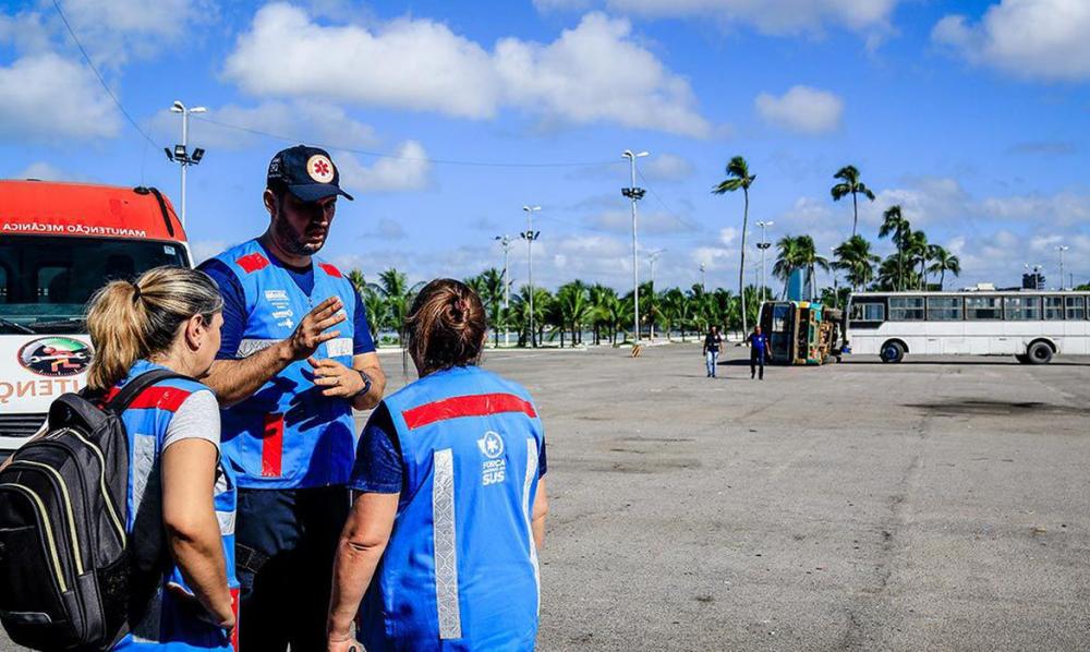 Em Minas Gerais, foram encaminhados oito trabalhadores da saúde à cidade de Coromandel