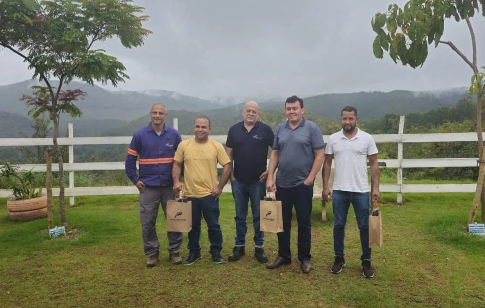 Estiveram presentes o presidente da Câmara, Jair da Saúde, o secretário da Mesa Diretora, Romilson de Jesus, e o vereador Ronaldo Coelho. Representando a empresa participaram o CEO Helvécio Pires e o gerente de Operações Anko Ribeiro