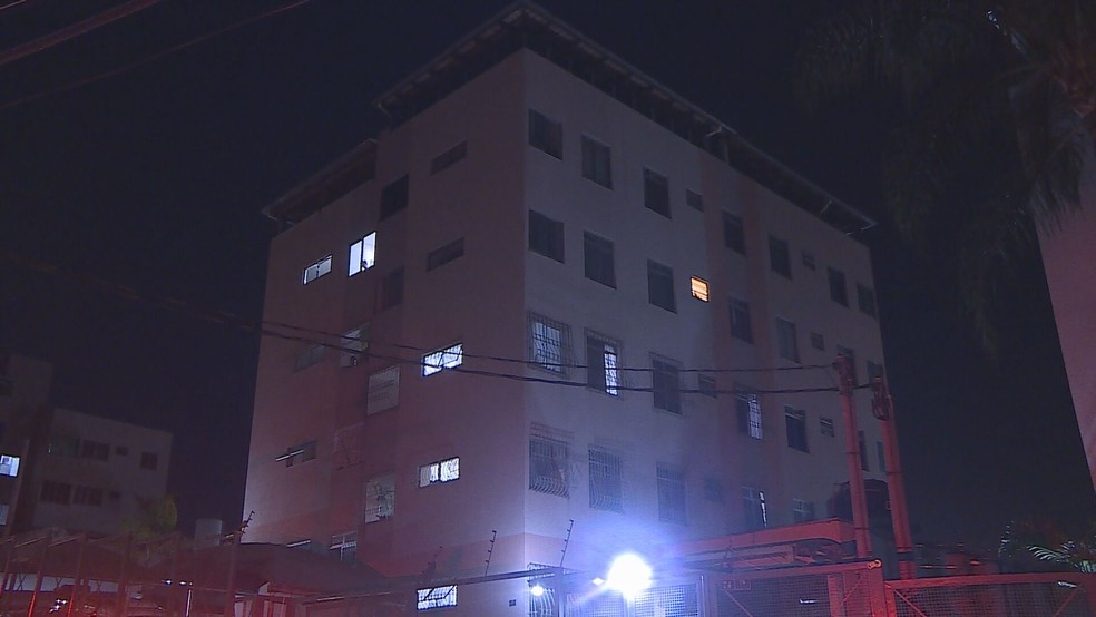 Suspeito briga e mata a mulher dentro de apartamento em BH