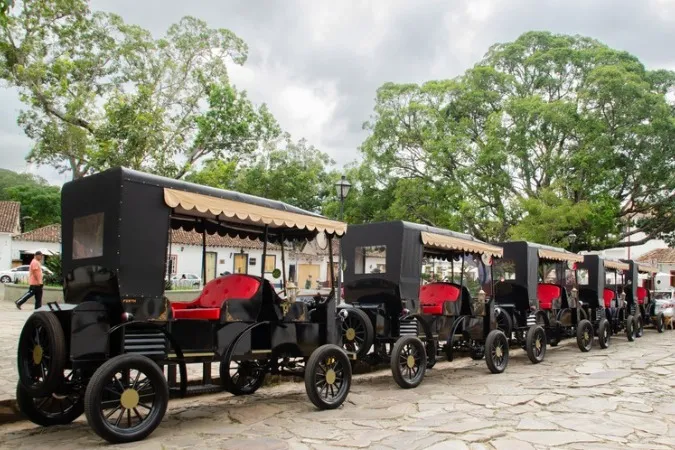 Tiradentes recebe primeiras charretes elétricas e inicia substituição da tração animal