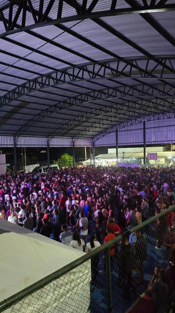 O encerramento foi marcado por shows que lotaram o Poliesportivo