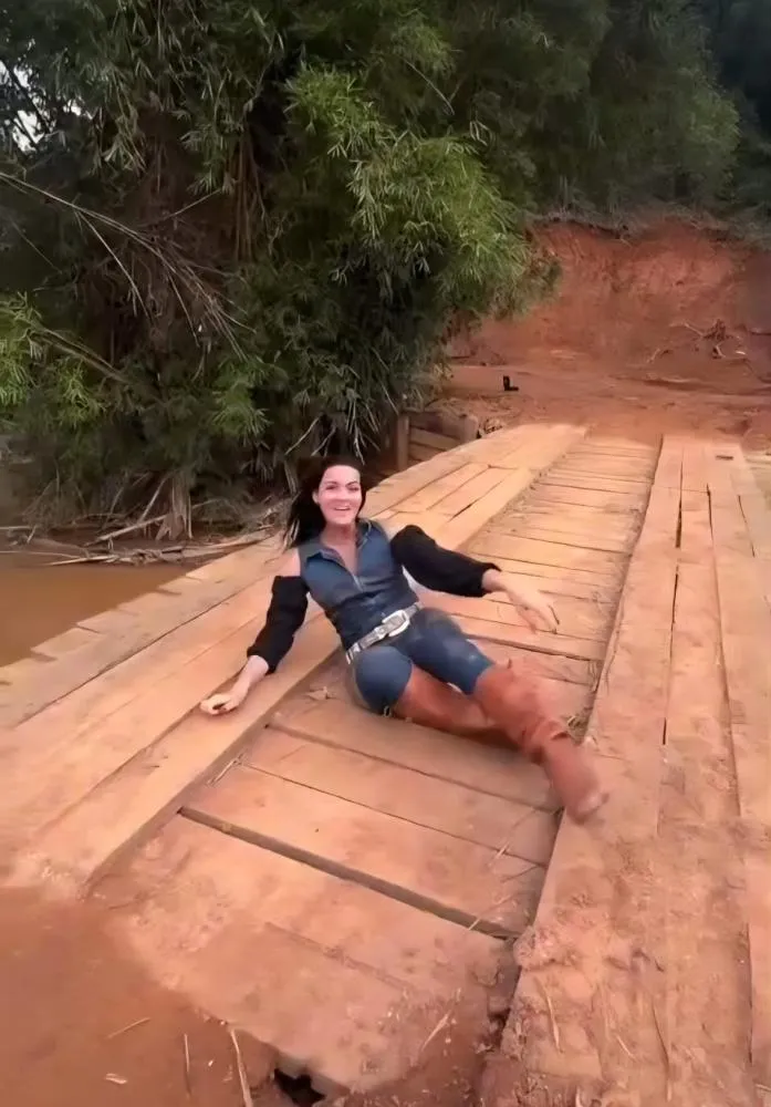  Vereadora Vitória Abreu 