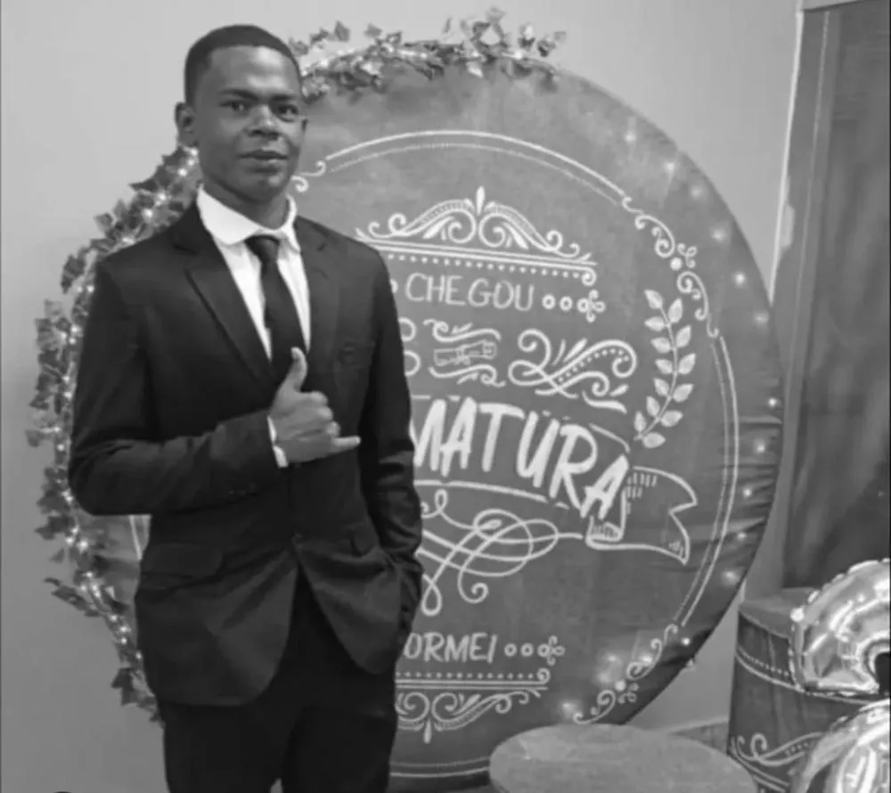 Vitor Gabriel de 19 anos