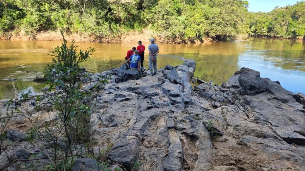 Idoso morre após afogamento no Rio das Mortes em Minas Gerais