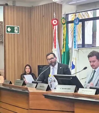 Pedido de vista foi apresentado pelo vereador Marcelino Guedes (PSB)