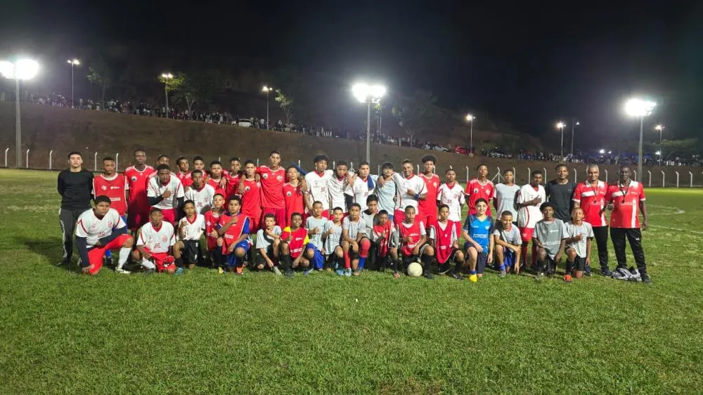 Campo da Pedreira recebe iluminação inédita