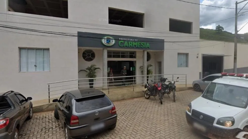 MPMG recomenda exoneração de servidores por nepotismo em Carmésia - Foto: Reprodução/Street View
