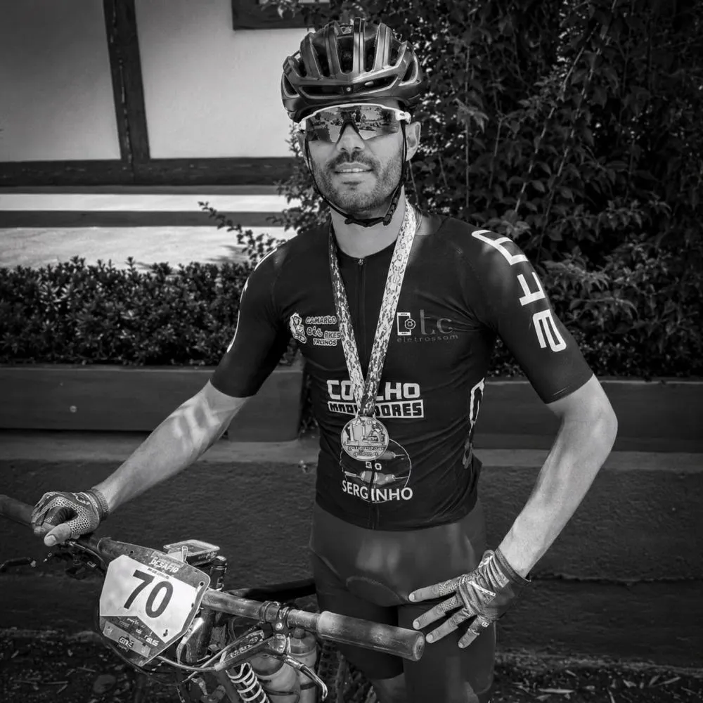 Vítima: Bruno Barbosa, Comerciante e Ciclista em Divinópolis MG. 