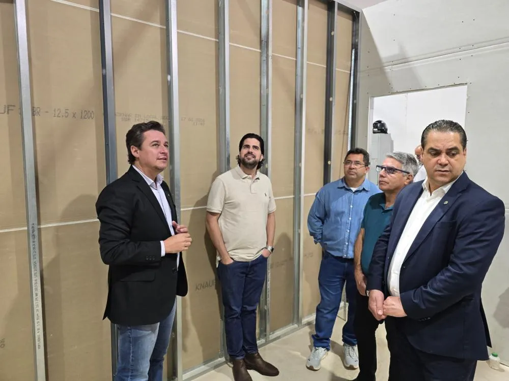  visita técnica às obras do futuro Posto UAI