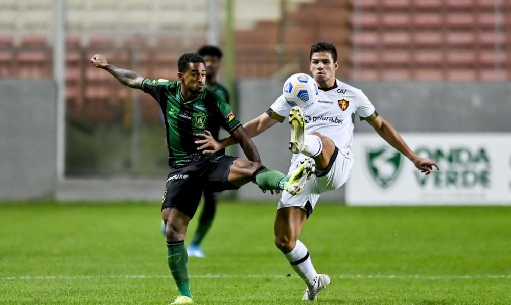 Coelho amargou a terceira derrota seguida no Brasileirão